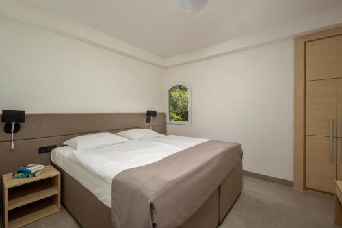 delfin hotel