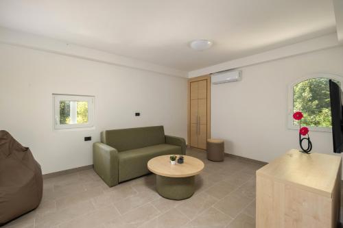 delfin hotel