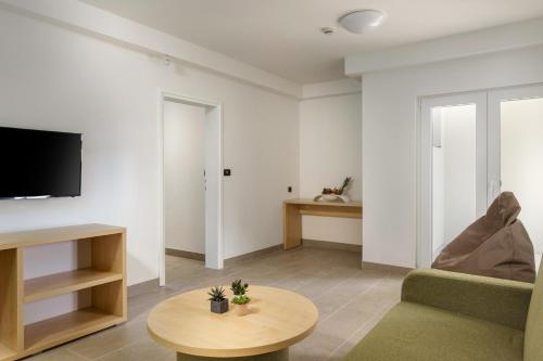 delfin hotel