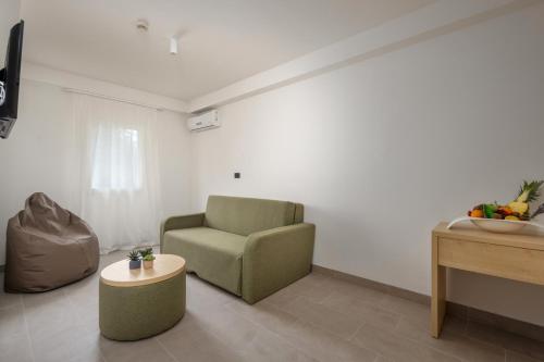delfin hotel