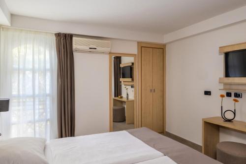delfin hotel