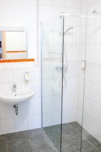 Orange Hotel Und Apartments,Bavaria>>Neu-Ulm,3 star