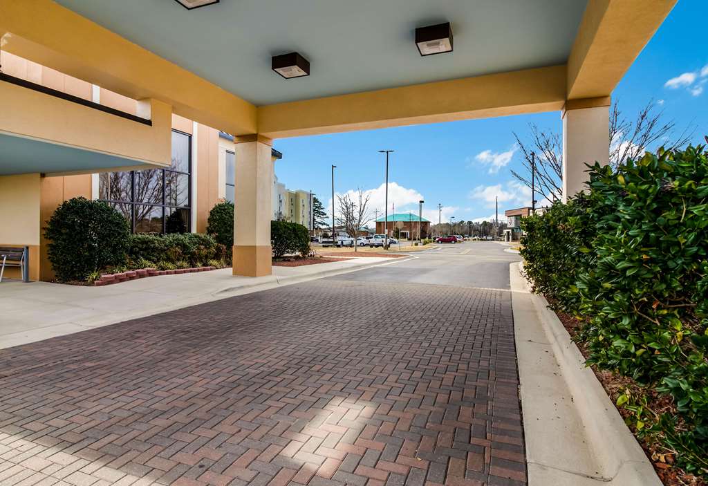 clarion pointe new bern