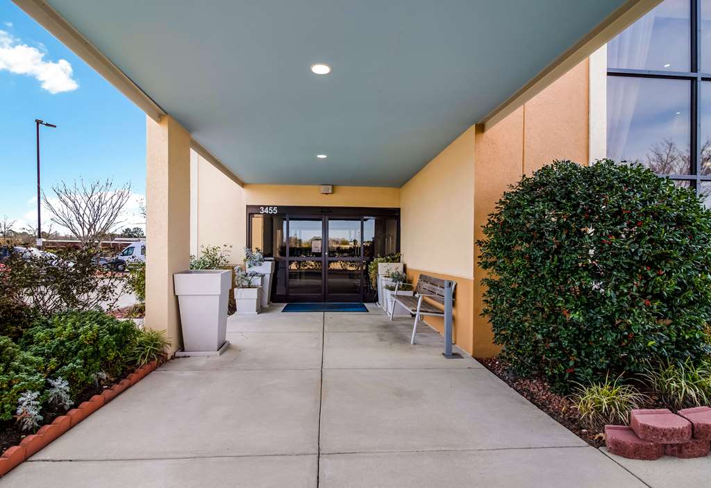 clarion pointe new bern