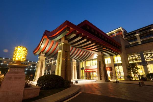 huaqing aegean inter hot spring resort