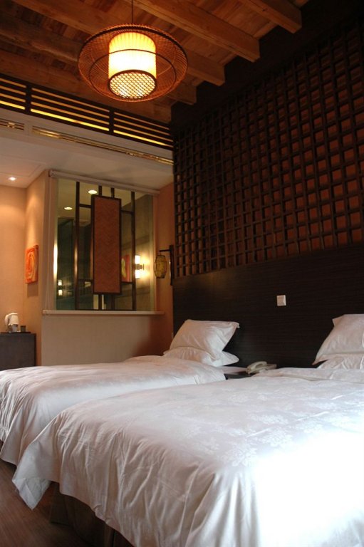 huaqing aegean inter hot spring resort