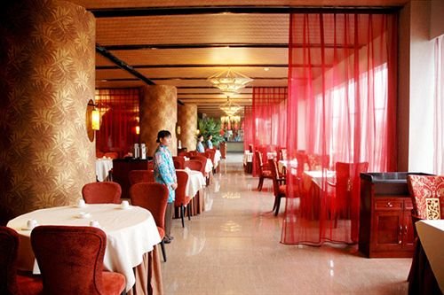 huaqing aegean inter hot spring resort