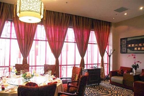 huaqing aegean inter hot spring resort