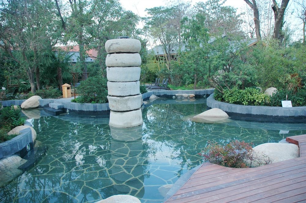 huaqing aegean inter hot spring resort