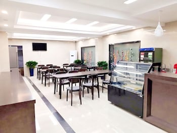 beijing huatongxin hotel