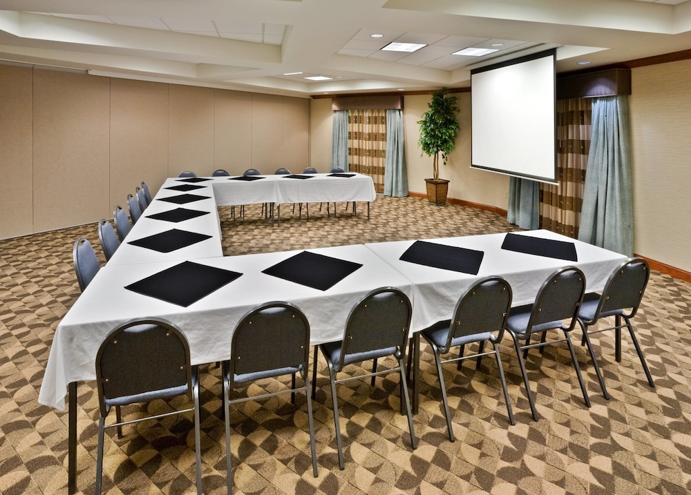 holiday inn express hotel and suites nampa by ihg