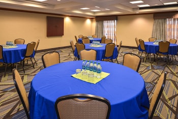 holiday inn express hotel and suites nampa by ihg