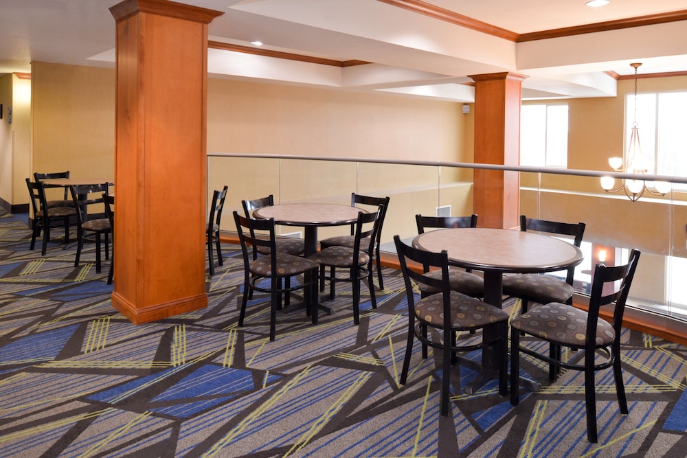 holiday inn express hotel and suites nampa by ihg