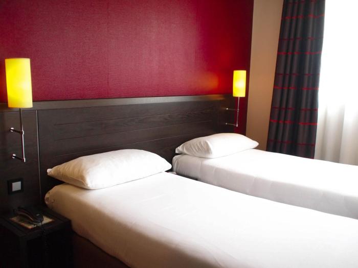 ibis styles nantes centre place royale