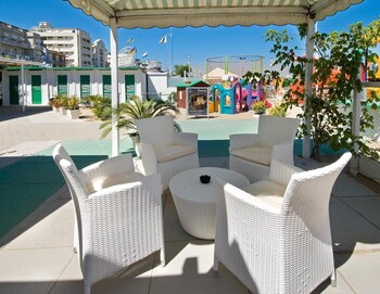hotel prestige