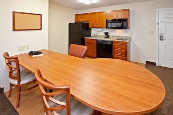 candlewood suites radcliff fort knox by ihg