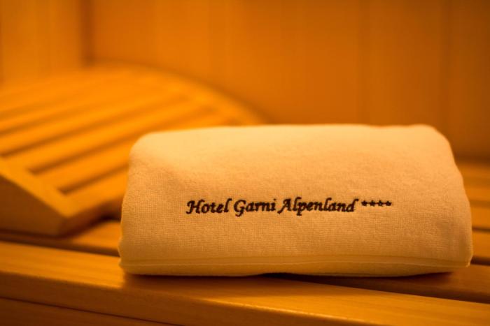 hotel alpenland