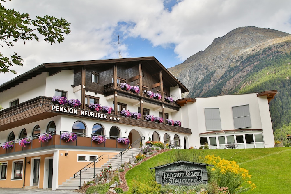 pension neururer