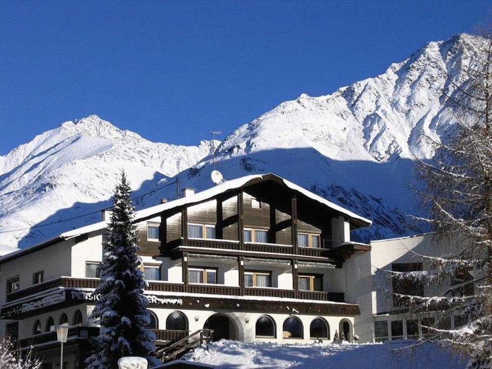 pension neururer