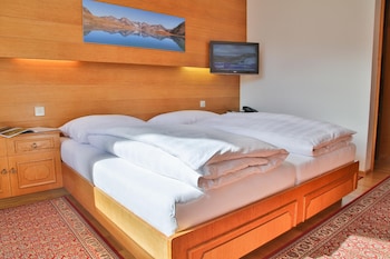 pension neururer