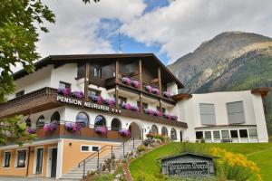 Pension Neururer,Imst>>Curon Venosta,3 star