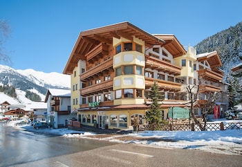 hotel pinzger