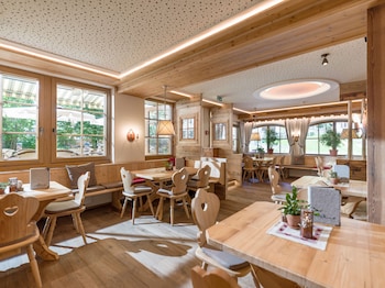 hotel pinzger