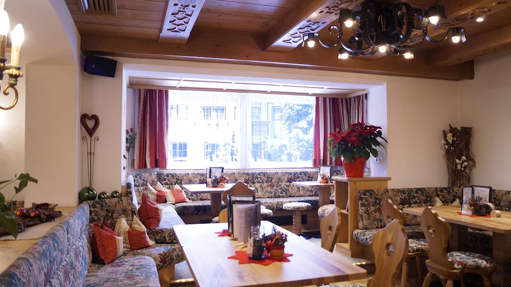 hotel pinzger