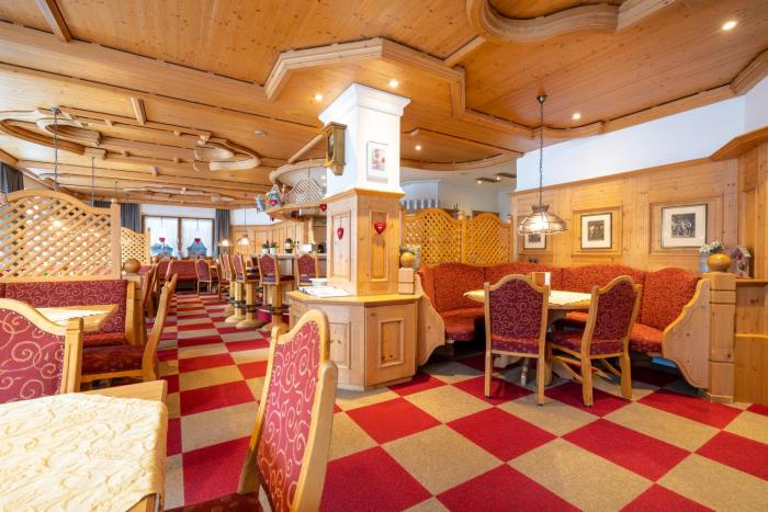 hotel stern