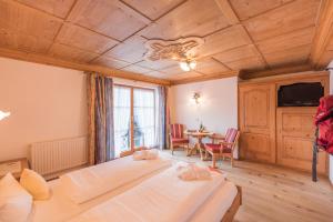 Sterawirts Hauserei,Lechtal Alps>>Holzgau,3 star