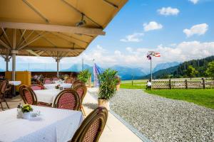 Hotel Marvia,,3 star
