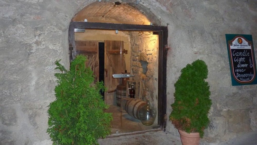 hotel holl