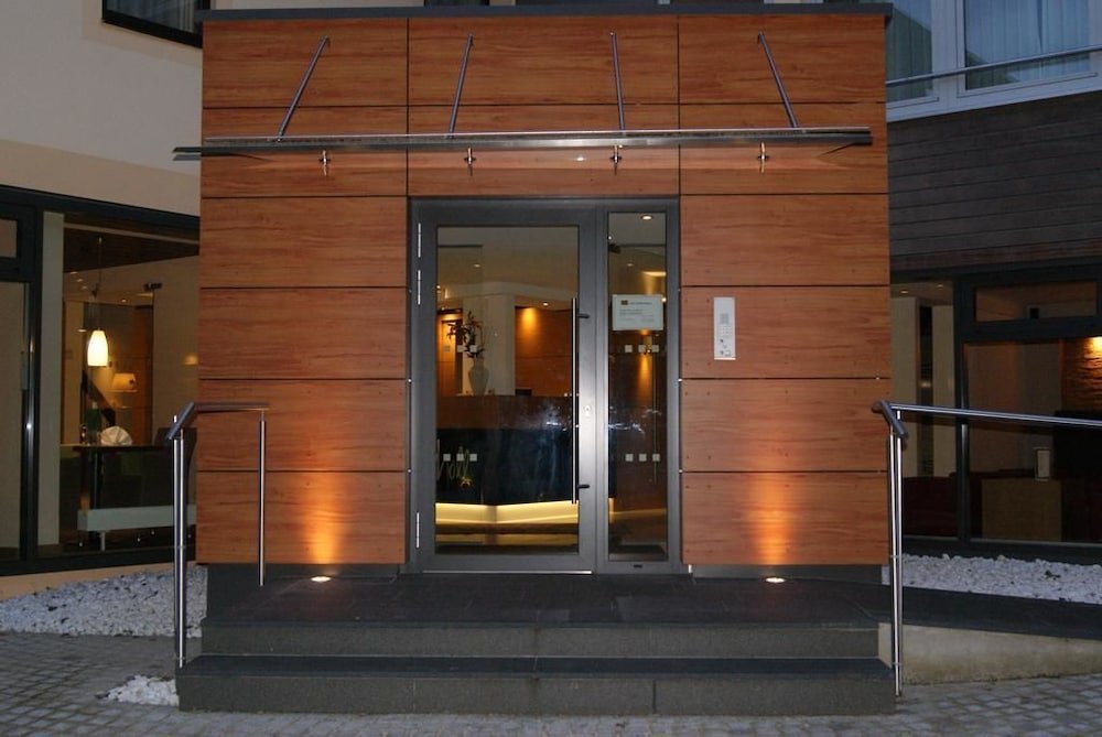 hotel holl