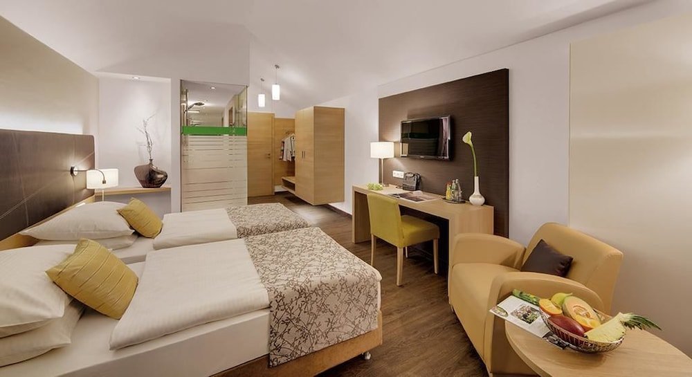 hotel holl