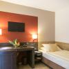 Hotel Holl,,3 star