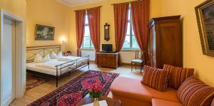 schlosshotel ruhstadt garni