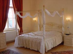 schlosshotel ruhstadt garni