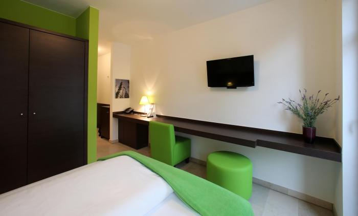 kh hotel