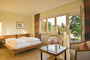 recks hotel restaurant