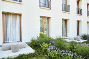 recks hotel restaurant