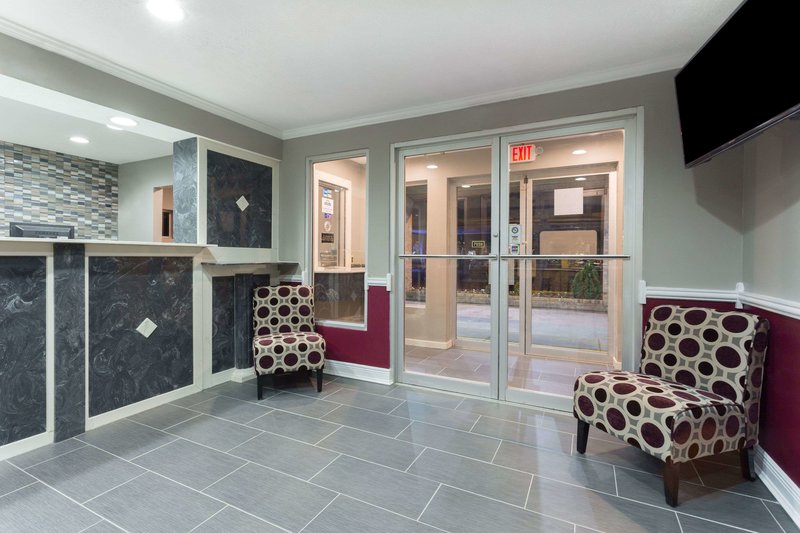 days inn by wyndham forest