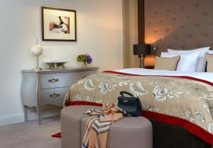 Romantik Hotel Burgkeller & Residenz Kerstinghaus,Meissen>>Dresden,4 star