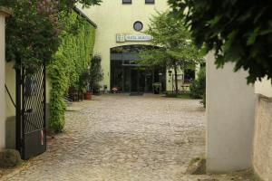 Hotel & Restaurant Moritz An Der Elbe,Moritz>>Dresden,4 star