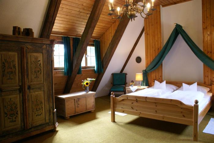 schloss egg