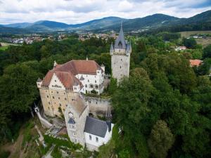 schloss egg