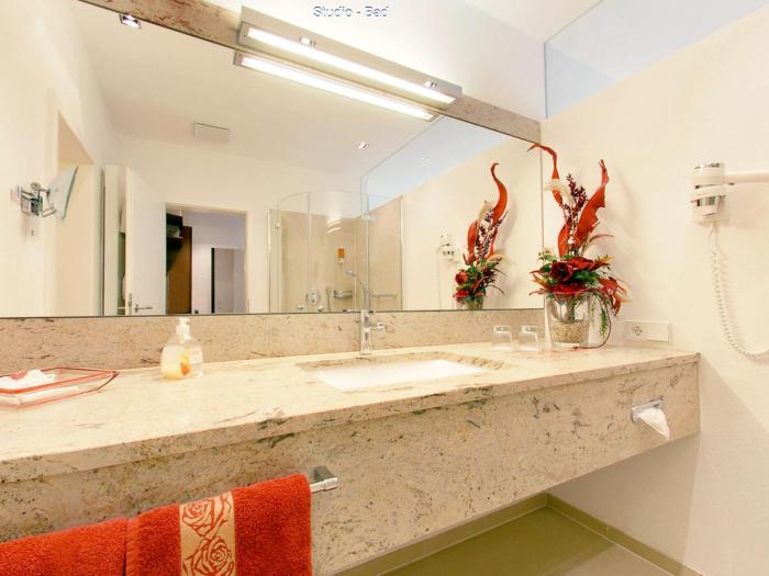 hotel garni in der breite