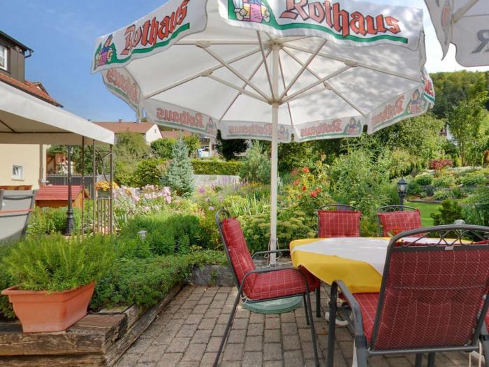 hotel garni in der breite