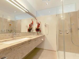 hotel garni in der breite