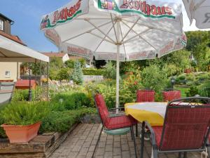 hotel garni in der breite