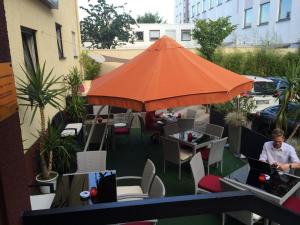 hotel zum rosengarten